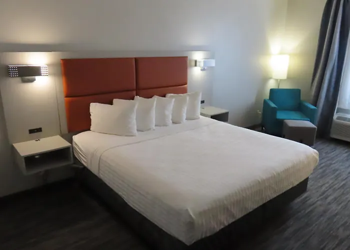 Heritage Inn&Suites